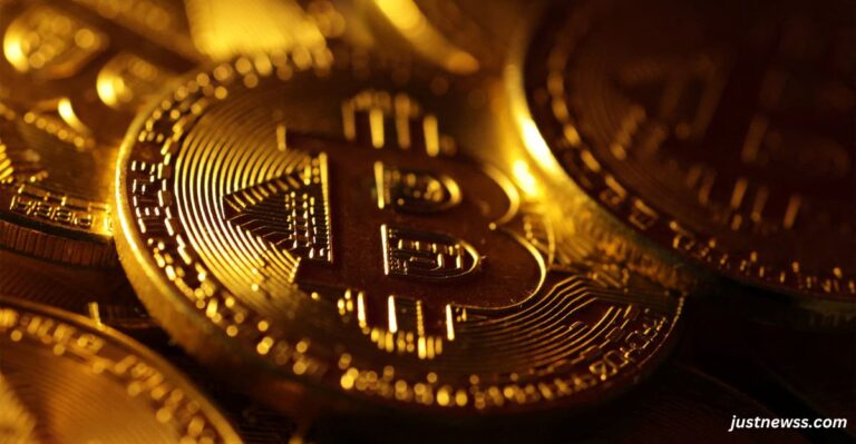 Bitcoin Rises Climb To New Record