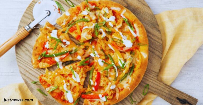 How To Make Chicken Fajita Pizza in Restaurant Style
