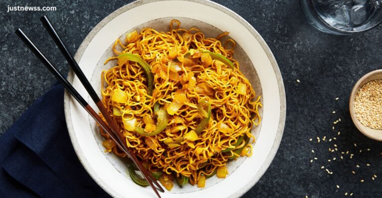 The Best Vegetarian Singapore Noodles Recipe