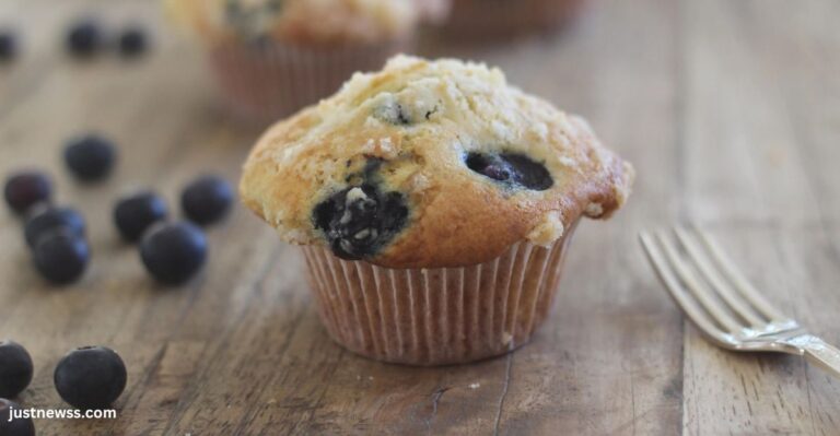 Quick and Easy Blueberry Muffin Recipe for Busy Mornings