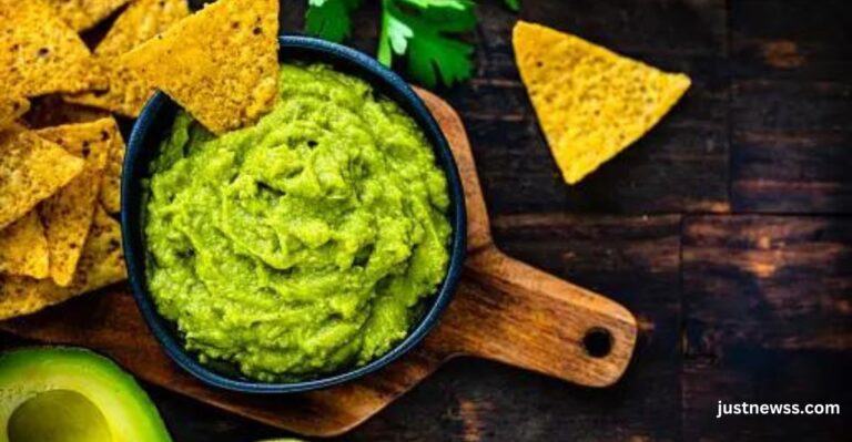 Quick and Simple Guacamole Recipe